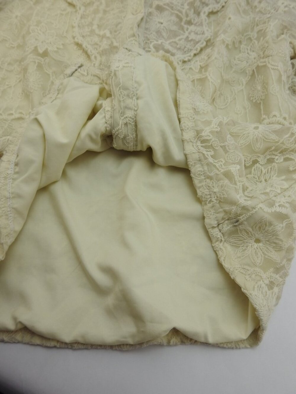 Angelic Chic Collection Lace Blouse Womens Large 36 Ivory Victorian Boho Top - Picture 14 of 15